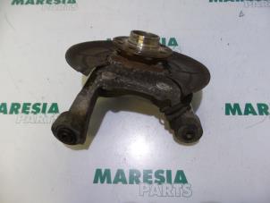 Used Knuckle, rear left Alfa Romeo 159 Sportwagon (939BX) 2.2 JTS 16V Price € 75,00 Margin scheme offered by Maresia Parts