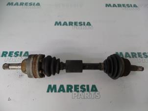 Usagé Arbre de transmission avant gauche Alfa Romeo 156 (932) 1.8 Twin Spark 16V Prix € 50,00 Règlement à la marge proposé par Maresia Parts