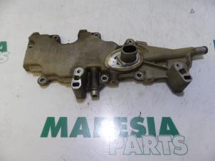 Used Rocker cover Renault Scénic I (JA) 1.4 16V Price € 20,00 Margin scheme offered by Maresia Parts
