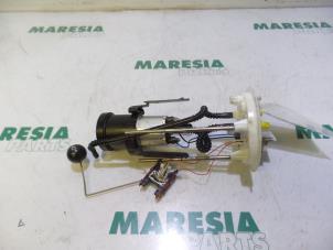 Używane Elektryczna pompa paliwa Alfa Romeo 156 Sportwagon (932) 1.9 JTD 16V Cena € 50,00 Procedura marży oferowane przez Maresia Parts