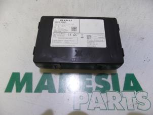 Used Computer, miscellaneous Renault Captur (2R) 0.9 Energy TCE 12V Price € 105,00 Margin scheme offered by Maresia Parts