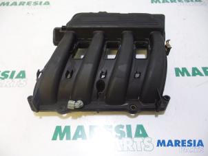 Used Intake manifold Renault Kangoo Express (FC) 1.6 16V Price € 40,00 Margin scheme offered by Maresia Parts
