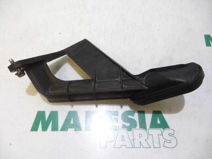 Używane Pompa oleju Citroen C5 II Berline (RC) 2.0 16V Cena € 25,00 Procedura marży oferowane przez Maresia Parts