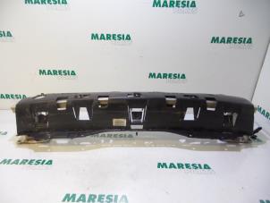 Używane Rama zderzaka tyl Citroen C4 Grand Picasso (3A) 1.6 HDiF 115 Cena € 49,99 Procedura marży oferowane przez Maresia Parts