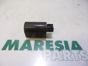 Used Relay Peugeot Expert (G9) 1.6 HDi 90 Price € 42,35 Inclusive VAT offered by Maresia Parts