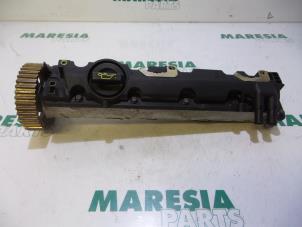Usagé Arbre à cames Citroen Xsara Break (N2) 1.8i 16V Exclusive Prix € 50,00 Règlement à la marge proposé par Maresia Parts