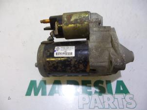 Usados Motor de arranque Renault Modus/Grand Modus (JP) 1.6 16V Precio € 50,00 Norma de margen ofrecido por Maresia Parts