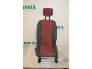 Used Seat, left Renault Modus/Grand Modus (JP) 1.6 16V Price € 105,00 Margin scheme offered by Maresia Parts