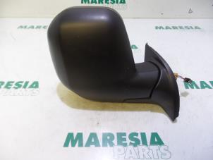 Used Wing mirror, right Citroen Berlingo 1.6 HDi 90 Phase 1 Price € 60,00 Margin scheme offered by Maresia Parts