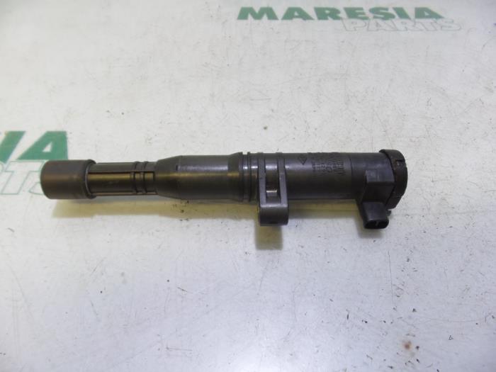 Usagé Bobine Renault Laguna II Grandtour (KG) 1.8 16V Prix € 10,00 Règlement à la marge proposé par Maresia Parts