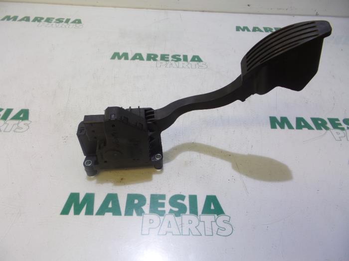 Begagnade Gaspedalsensor Lancia Ypsilon (312) 0.9 TwinAir 85 Pris € 35,00 Marginaltabell erbjuds av Maresia Parts