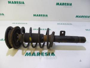 Used Front shock absorber rod, left Peugeot 406 Break (8E/F) 2.0 HDi 110 Price € 30,00 Margin scheme offered by Maresia Parts
