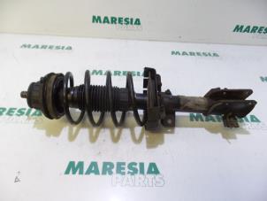 Used Front shock absorber rod, left Fiat Stilo (192A/B) 1.2 16V 3-Drs. Price € 40,00 Margin scheme offered by Maresia Parts