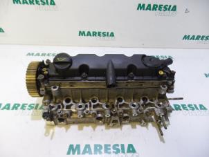 Used Cylinder head Peugeot 406 Break (8E/F) 2.0 HDi 110 Price € 157,50 Margin scheme offered by Maresia Parts