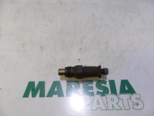 Usagé Injecteur (diesel) Peugeot Partner 1.8 D Prix € 48,40 Prix TTC proposé par Maresia Parts