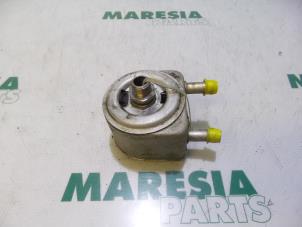 Usagé Refroidisseur d'huile Peugeot 206 (2A/C/H/J/S) 2.0 XS,XT HDi Prix € 35,00 Règlement à la marge proposé par Maresia Parts