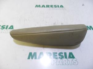 Used Armrest Peugeot 807 Price € 40,00 Margin scheme offered by Maresia Parts