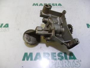 Used Oil pump Citroen C2 (JM) 1.6 16V VTR Price € 50,00 Margin scheme offered by Maresia Parts