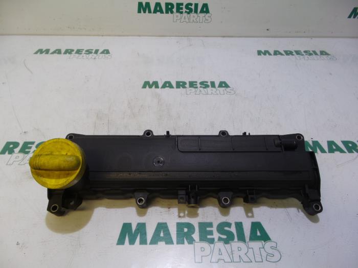 Gebrauchte Ventildeckel Renault Clio III (BR/CR) 1.5 dCi 70 Preis € 35,00 Margenregelung angeboten von Maresia Parts