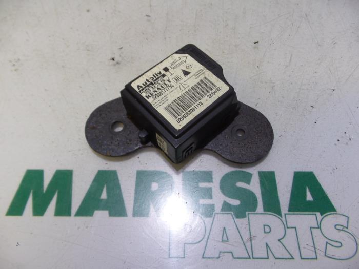 Begagnade Sensor (övriga) Renault Vel Satis (BJ) 3.5 V6 24V Autom. Pris € 35,00 Marginaltabell erbjuds av Maresia Parts