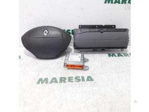Usagé Kit + module airbag Renault Megane Classic (LA) 1.6 16V Prix € 157,50 Règlement à la marge proposé par Maresia Parts