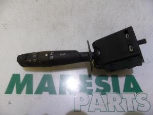 Used Indicator switch Peugeot 607 (9D/U) 2.0 16V Price € 35,00 Margin scheme offered by Maresia Parts