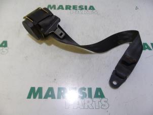 Used Rear seatbelt, left Peugeot 607 (9D/U) 2.0 16V Price € 50,00 Margin scheme offered by Maresia Parts