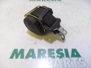 Used Rear seatbelt, centre Peugeot 607 (9D/U) 2.0 16V Price € 35,00 Margin scheme offered by Maresia Parts