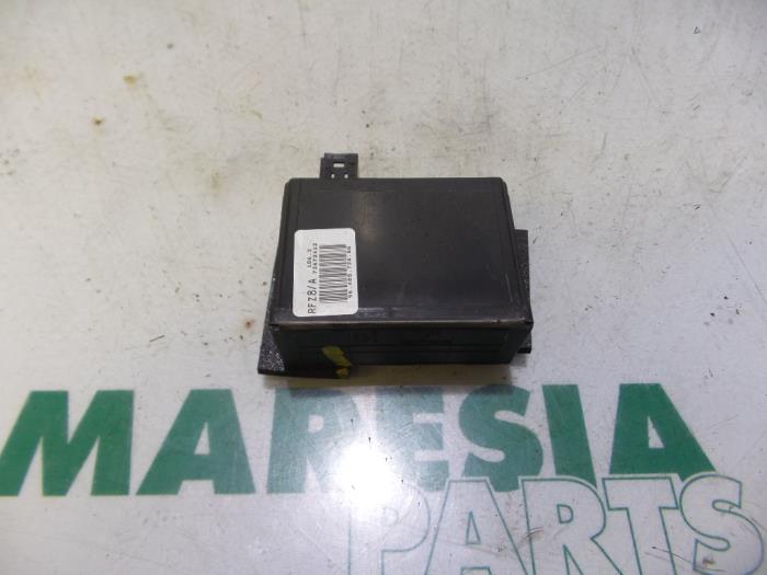 Usagé Ordinateur divers Peugeot 607 (9D/U) 2.0 16V Prix € 50,00 Règlement à la marge proposé par Maresia Parts