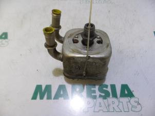 Używane Chlodnica oleju Fiat Stilo (192A/B) 2.4 20V Abarth 3-Drs. Cena € 65,00 Procedura marży oferowane przez Maresia Parts
