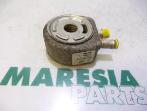 Usados Refrigerador de aceite Renault Espace (JK) 2.0 16V Turbo Precio € 50,00 Norma de margen ofrecido por Maresia Parts