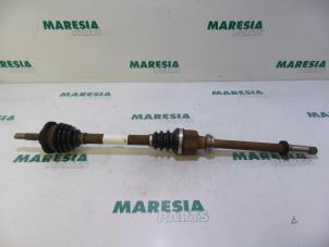 Used Front drive shaft, right Peugeot 206 (2A/C/H/J/S) 1.4 XR,XS,XT,Gentry Price € 50,00 Margin scheme offered by Maresia Parts