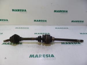 Usagé Arbre de transmission avant droit Fiat Barchetta (183) 1.8 16V Prix € 75,00 Règlement à la marge proposé par Maresia Parts