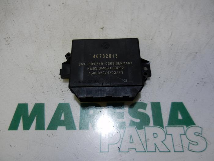 Usados Módulo PDC Fiat Stilo (192A/B) 2.4 20V Abarth 3-Drs. Precio € 35,00 Norma de margen ofrecido por Maresia Parts