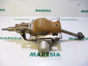 Used Steering column housing Fiat Stilo (192A/B) 2.4 20V Abarth 3-Drs. Price € 131,25 Margin scheme offered by Maresia Parts