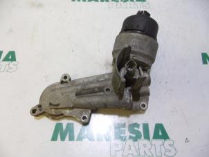 Used Oil filter holder Citroen C4 Coupé (LA) 1.6 16V Price € 35,00 Margin scheme offered by Maresia Parts