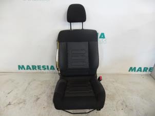 Used Seat, right Citroen C4 Cactus (0B/0P) 1.6 Blue Hdi 100 Price € 100,00 Margin scheme offered by Maresia Parts