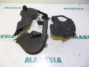 Used Timing cover Fiat Scudo (220Z) 2.0 JTD 16V Price € 25,00 Margin scheme offered by Maresia Parts