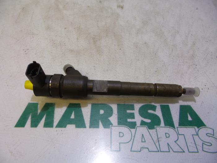 Usagé Injecteurs Fiat Panda (169) 1.3 JTD 16V Multijet Prix € 105,00 Règlement à la marge proposé par Maresia Parts