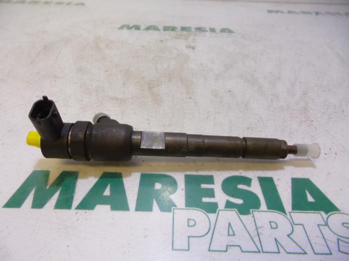 Usagé Injecteurs Fiat Panda (169) 1.3 JTD 16V Multijet Prix € 105,00 Règlement à la marge proposé par Maresia Parts