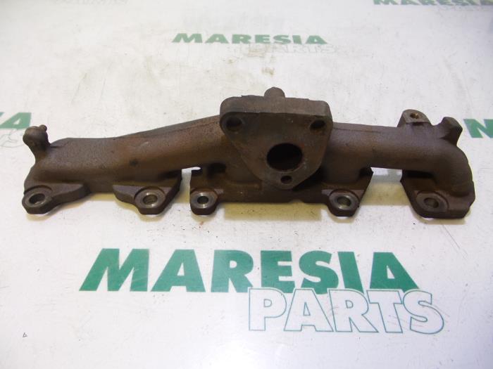 Gebrauchte Abgaskrümmer Fiat Panda (169) 1.3 JTD 16V Multijet Preis € 65,00 Margenregelung angeboten von Maresia Parts