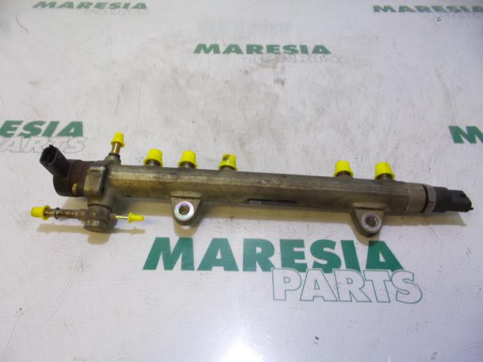 Usagé Système d'injection Fiat Panda (169) 1.3 JTD 16V Multijet Prix € 141,75 Règlement à la marge proposé par Maresia Parts