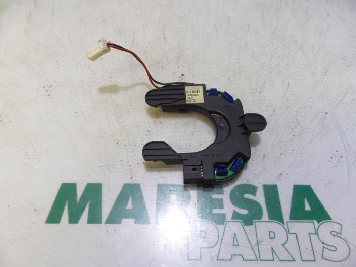 Usagé Sensor (övriga) Fiat Stilo (192A/B) 2.4 20V Abarth 3-Drs. Prix € 50,00 Règlement à la marge proposé par Maresia Parts