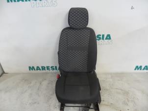 Used Seat, left Renault Scénic III (JZ) 1.4 16V TCe 130 Price € 105,00 Margin scheme offered by Maresia Parts