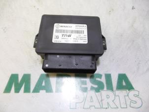 Used Computer, miscellaneous Renault Grand Scénic III (JZ) 1.6 16V Price € 85,00 Margin scheme offered by Maresia Parts