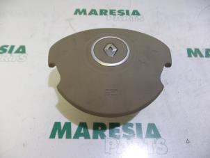 Used Left airbag (steering wheel) Renault Clio III (BR/CR) 1.4 16V Price € 40,00 Margin scheme offered by Maresia Parts