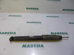Used Rear shock absorber, left Peugeot 406 Coupé (8C) 2.2 16V Price € 25,00 Margin scheme offered by Maresia Parts