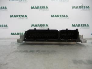 Automatic gearbox computer from a Fiat Stilo (192A/B) 2.4 20V Abarth 3-Drs. 2003