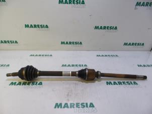 Used Front drive shaft, right Peugeot 508 SW (8E/8U) 1.6 HDiF 16V Price € 75,00 Margin scheme offered by Maresia Parts