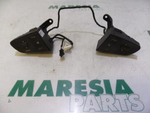 Used Steering wheel mounted radio control Peugeot 508 SW (8E/8U) 1.6 HDiF 16V Price € 75,00 Margin scheme offered by Maresia Parts